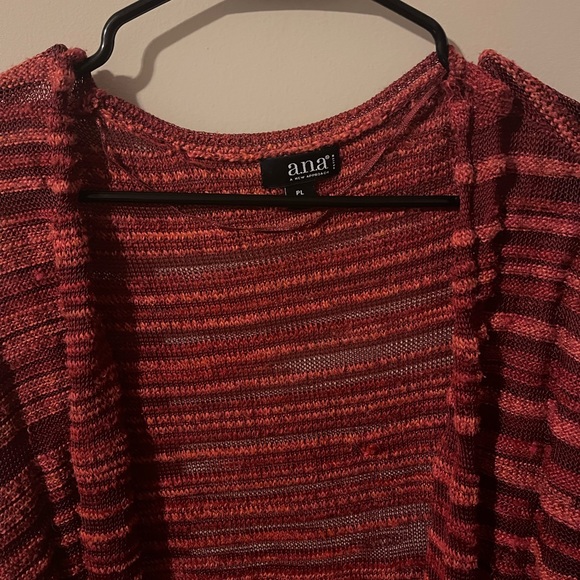 a.n.a Petite Size Red Cardigan - Picture 2 of 3